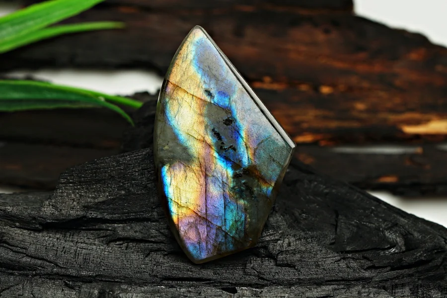Polish Labradorite