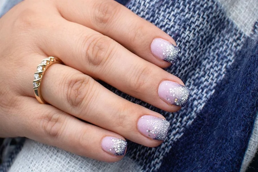 Simple Winter Nails