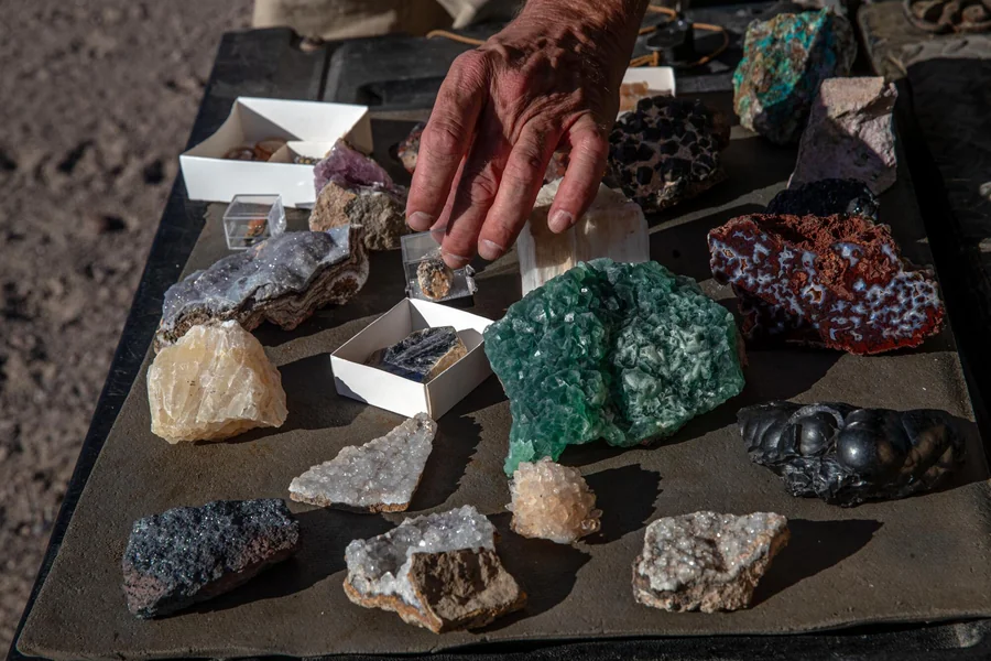 Valuable Mojave Desert Rocks and Minerals