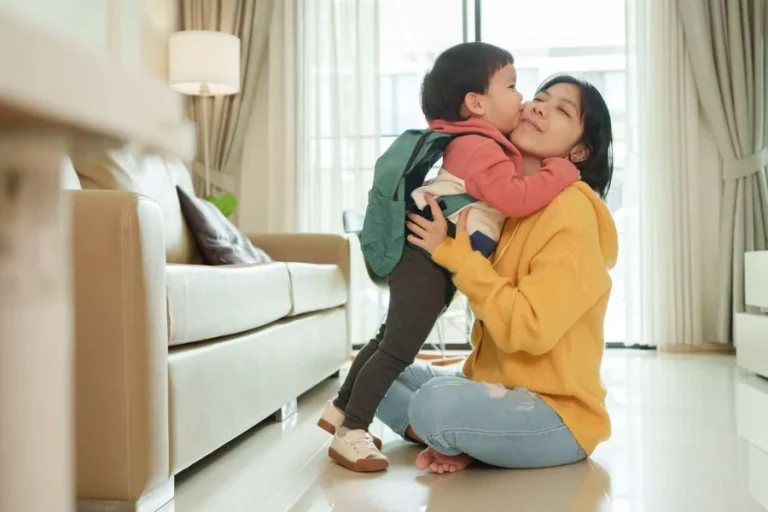 Simple Mindful Habits That Make Family Life Easier